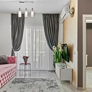 Luxury Rose Apartament